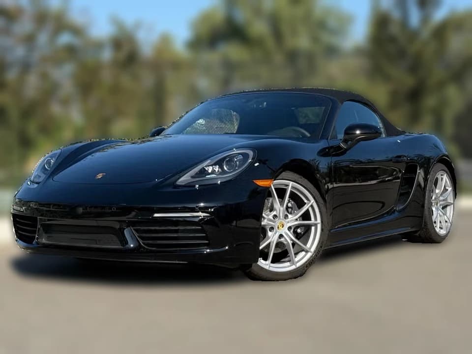 Porsche 718 Boxster Base Roadster 2025 — side view