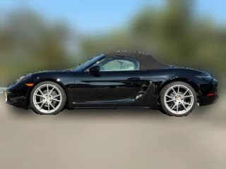 Porsche 718 Boxster Base Roadster 2025 — side view
