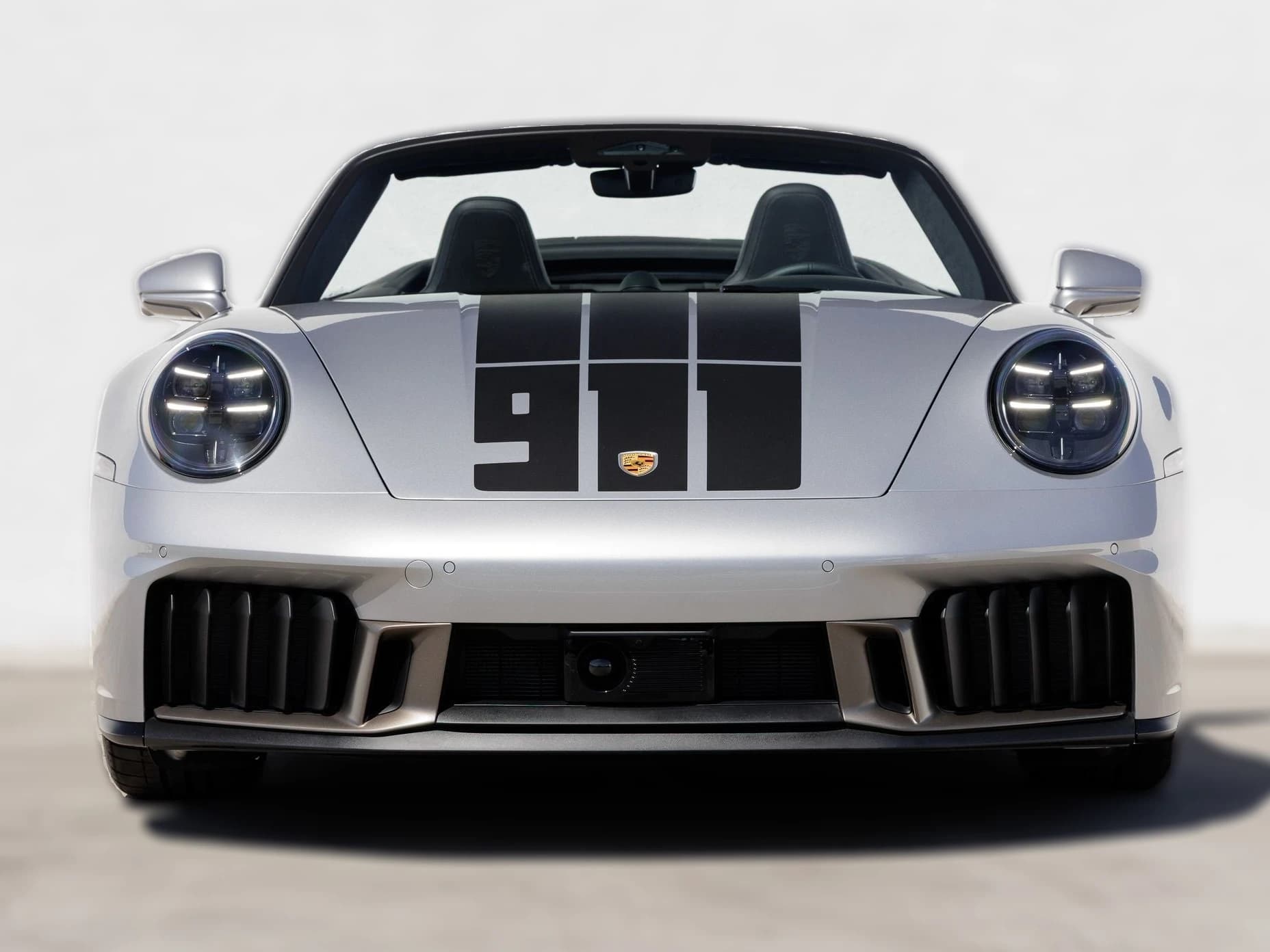 Porsche 911 Carrera 4 GTS Cabriolet 2026 — side view