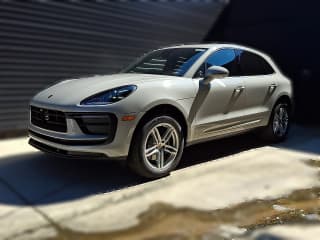 Porsche Macan Base AWD