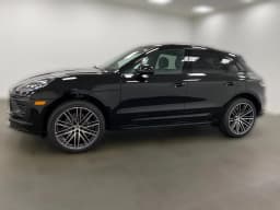 Porsche Macan T AWD 2026 — side view