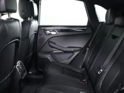 Porsche Macan T AWD 2026 — side view