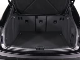 Porsche Macan T AWD 2026 — side view