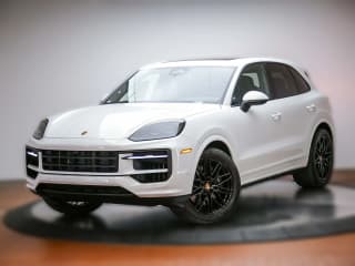 Porsche Cayenne Base AWD