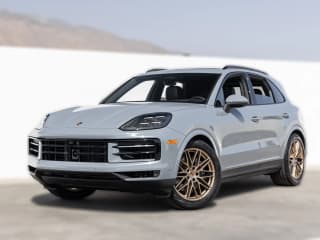 Porsche Cayenne Base AWD