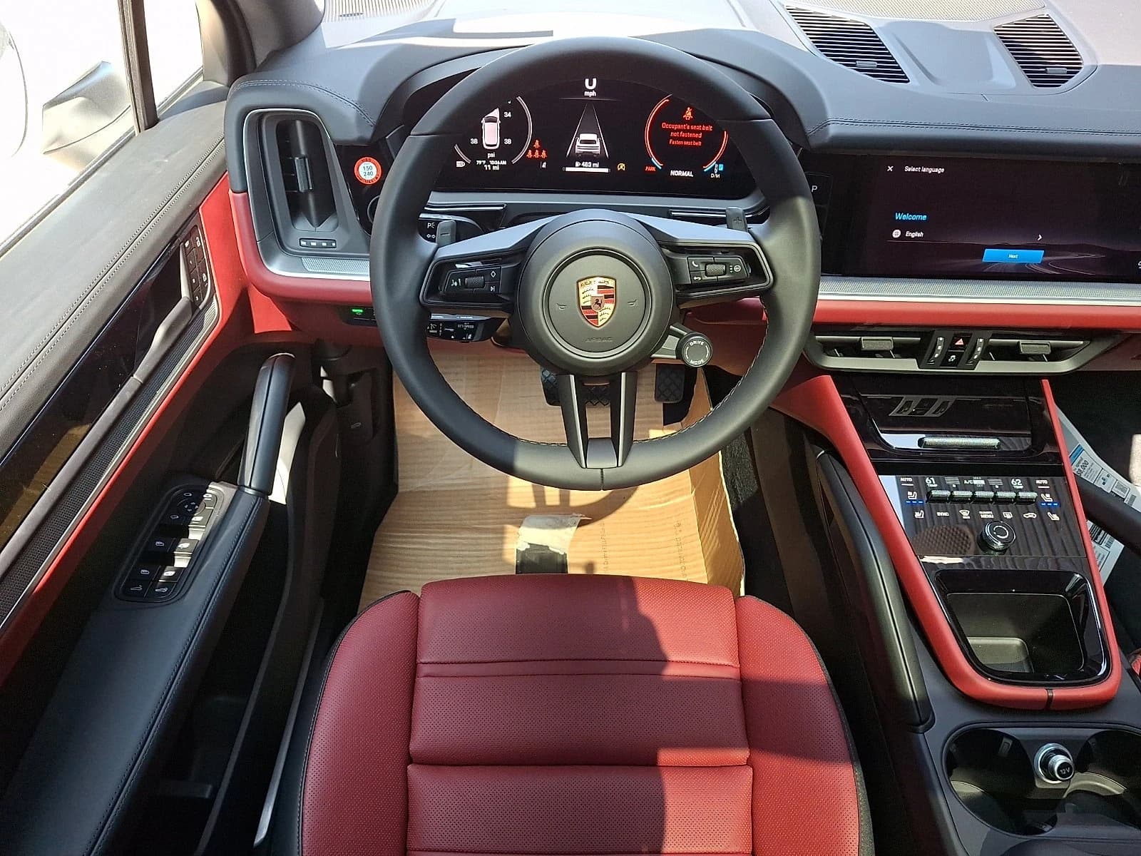 Porsche Cayenne Base AWD 2026 — side view