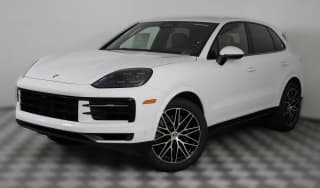 Porsche Cayenne Base AWD