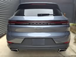 Porsche Cayenne Base AWD 2026 — side view