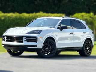 Porsche Cayenne Base AWD