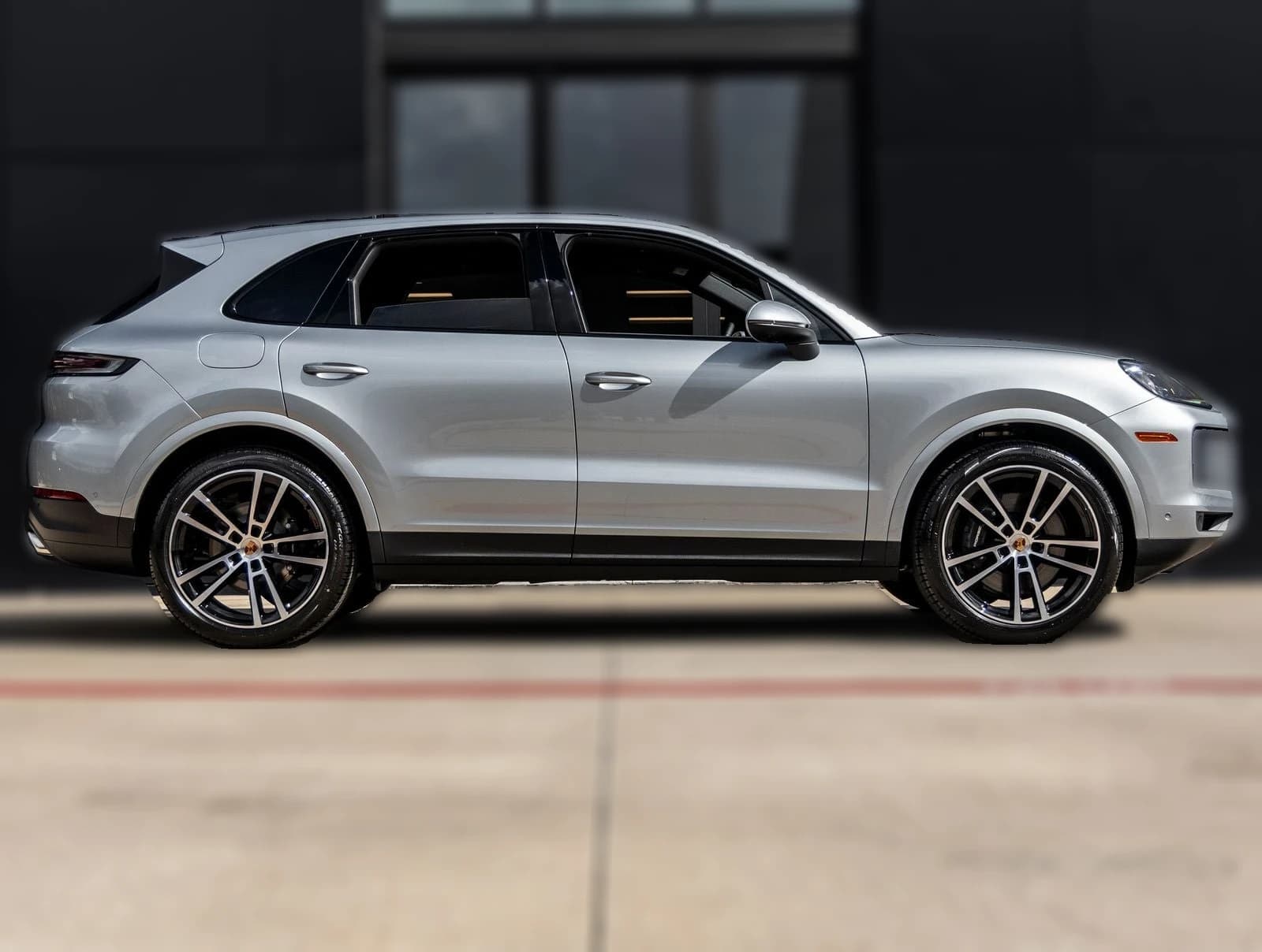 Porsche Cayenne Base AWD 2026 — side view