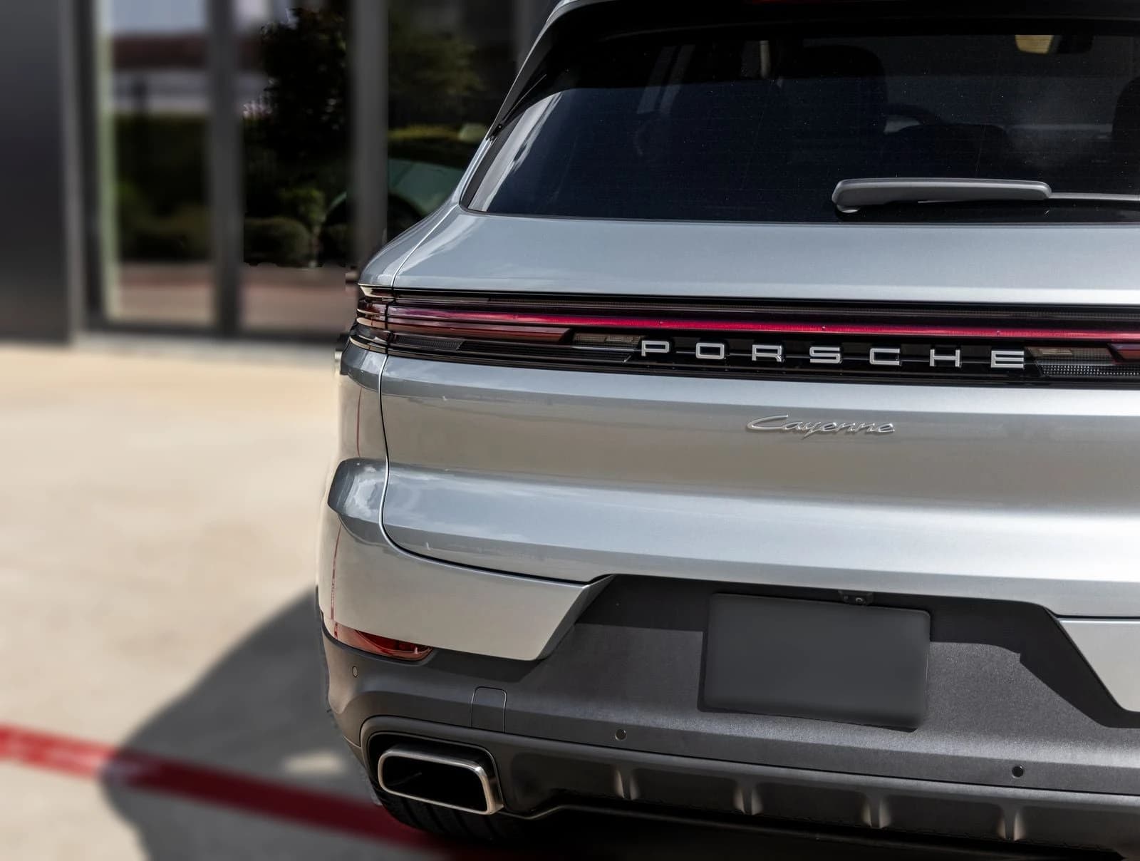 Porsche Cayenne Base AWD 2026 — side view