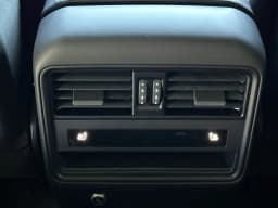 Porsche Cayenne Base AWD 2026 — side view