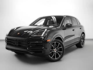 Porsche Cayenne Base AWD