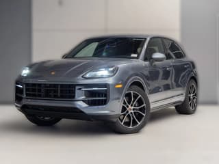 Porsche Cayenne Base AWD
