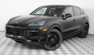 Porsche Cayenne Base AWD