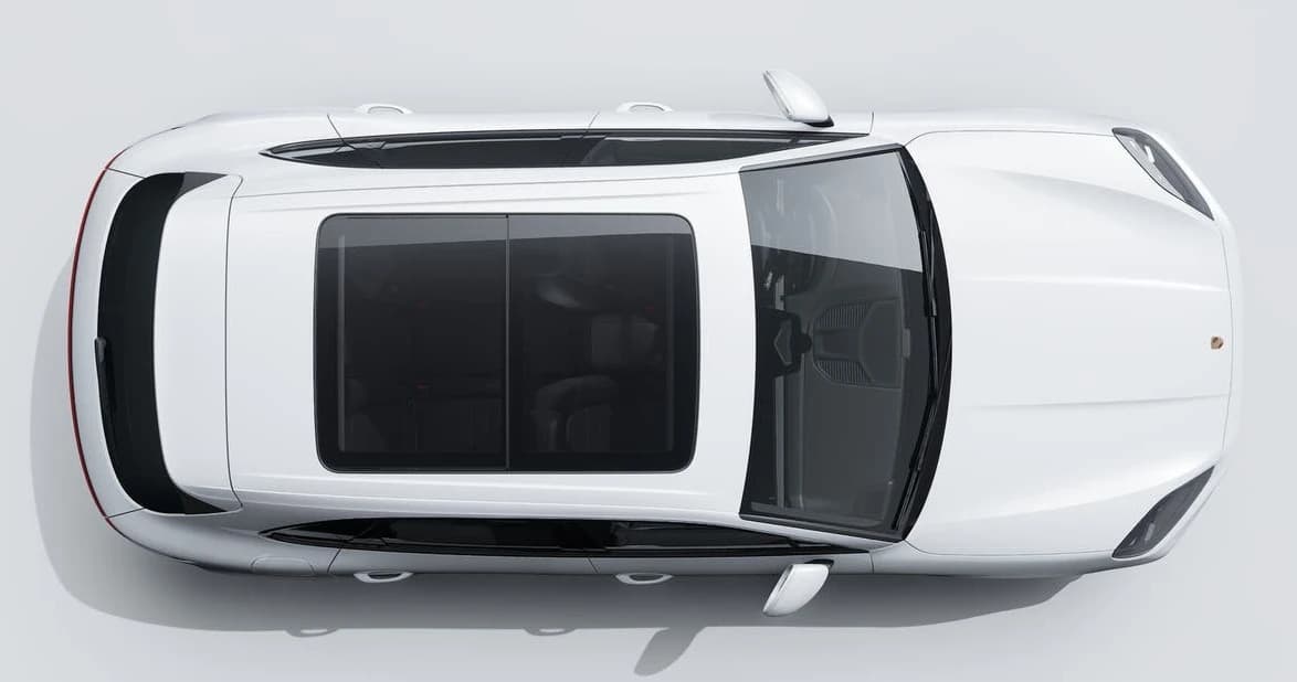 Porsche Cayenne Base AWD 2026 — side view
