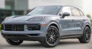 Porsche Cayenne Base AWD
