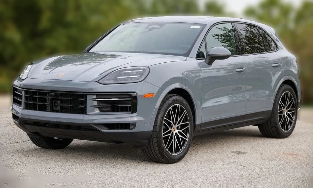 Porsche Cayenne Base AWD 2026 — side view
