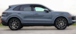 Porsche Cayenne Base AWD 2026 — side view