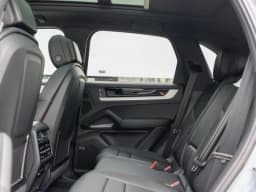 Porsche Cayenne Base AWD 2026 — side view