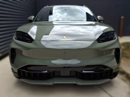 Porsche Cayenne Electric AWD 2026 — side view
