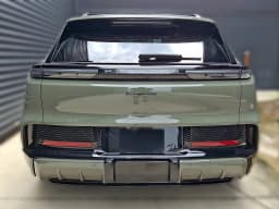 Porsche Cayenne Electric AWD 2026 — side view
