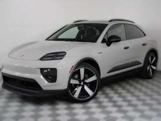 Porsche Macan Electric 4 AWD