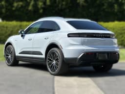 Porsche Macan Electric 4S AWD 2026 — side view