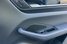 Porsche Macan Electric 4S AWD 2026 — side view