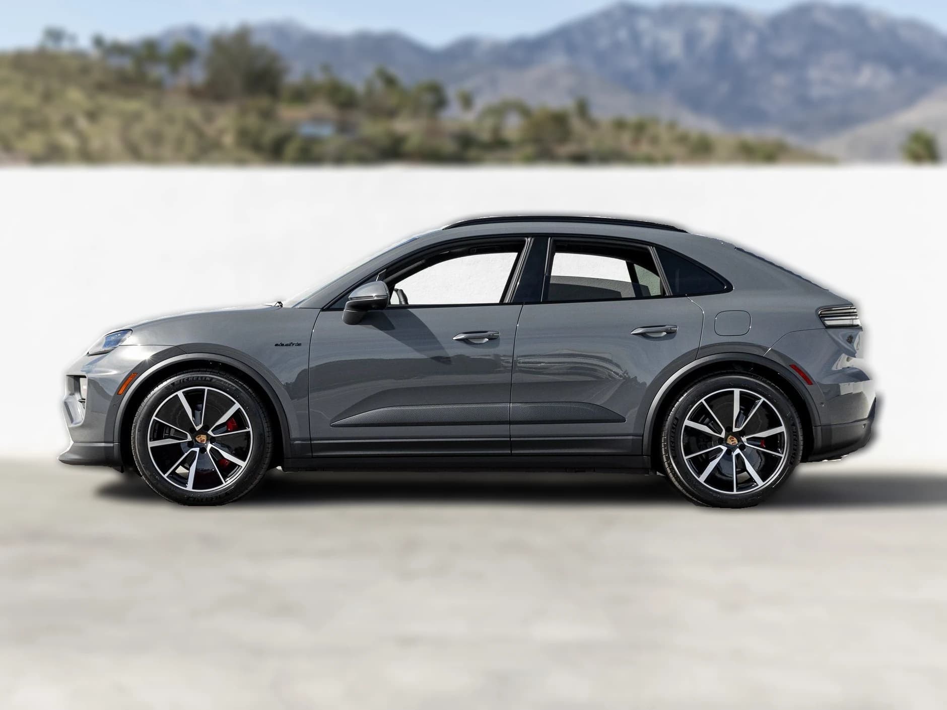 Porsche Macan Electric 4S AWD 2026 — side view