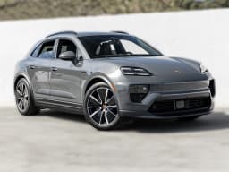 Porsche Macan Electric 4S AWD 2026 — side view