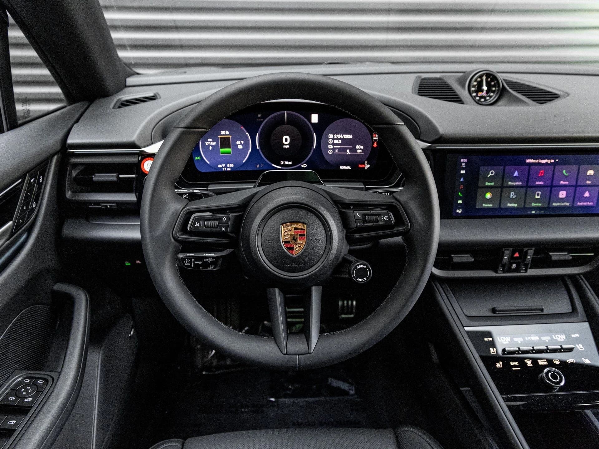 Porsche Macan Electric 4S AWD 2026 — side view