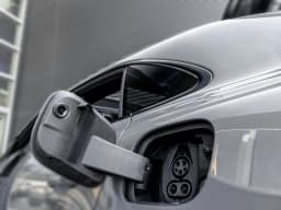 Porsche Macan Electric 4S AWD 2026 — side view
