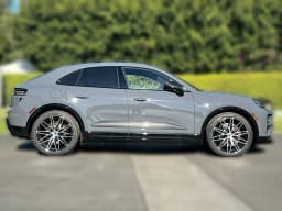Porsche Macan Electric Turbo AWD 2025 — side view