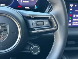 Porsche Macan Electric Turbo AWD 2025 — side view