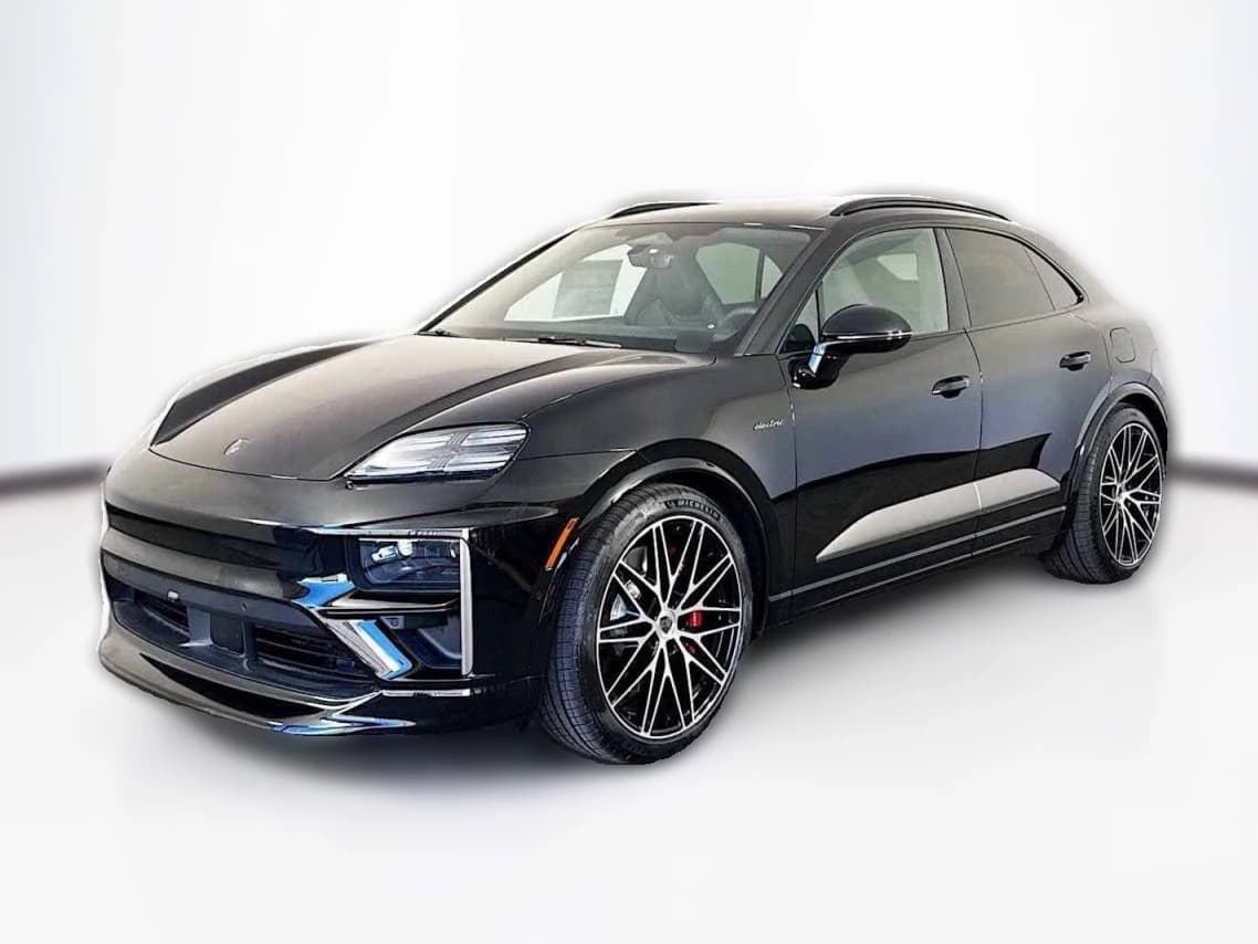 Porsche Macan Electric Turbo AWD 2025 — side view