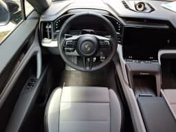 Porsche Cayenne Turbo Electric AWD 2026 — side view