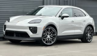 Porsche Macan Electric RWD