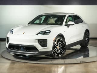 Porsche Macan Electric RWD
