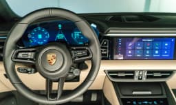 Porsche Macan Electric RWD 2026 — side view
