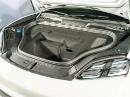 Porsche Macan Electric RWD 2026 — side view