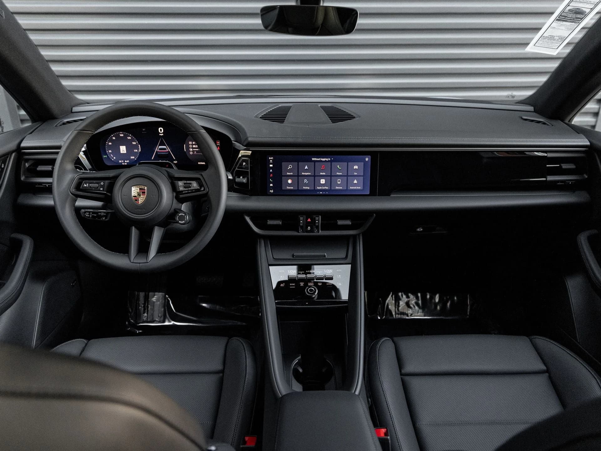 Porsche Macan Electric RWD 2026 — side view