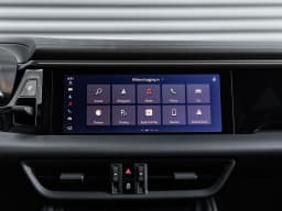 Porsche Macan Electric RWD 2026 — side view