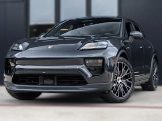 Porsche Macan Electric RWD