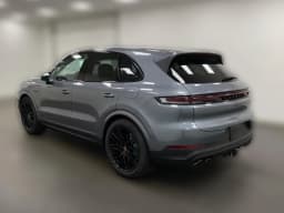 Porsche Cayenne E-Hybrid AWD 2026 — side view