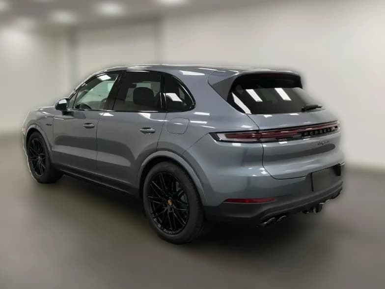 Porsche Cayenne E-Hybrid AWD 2026 — side view
