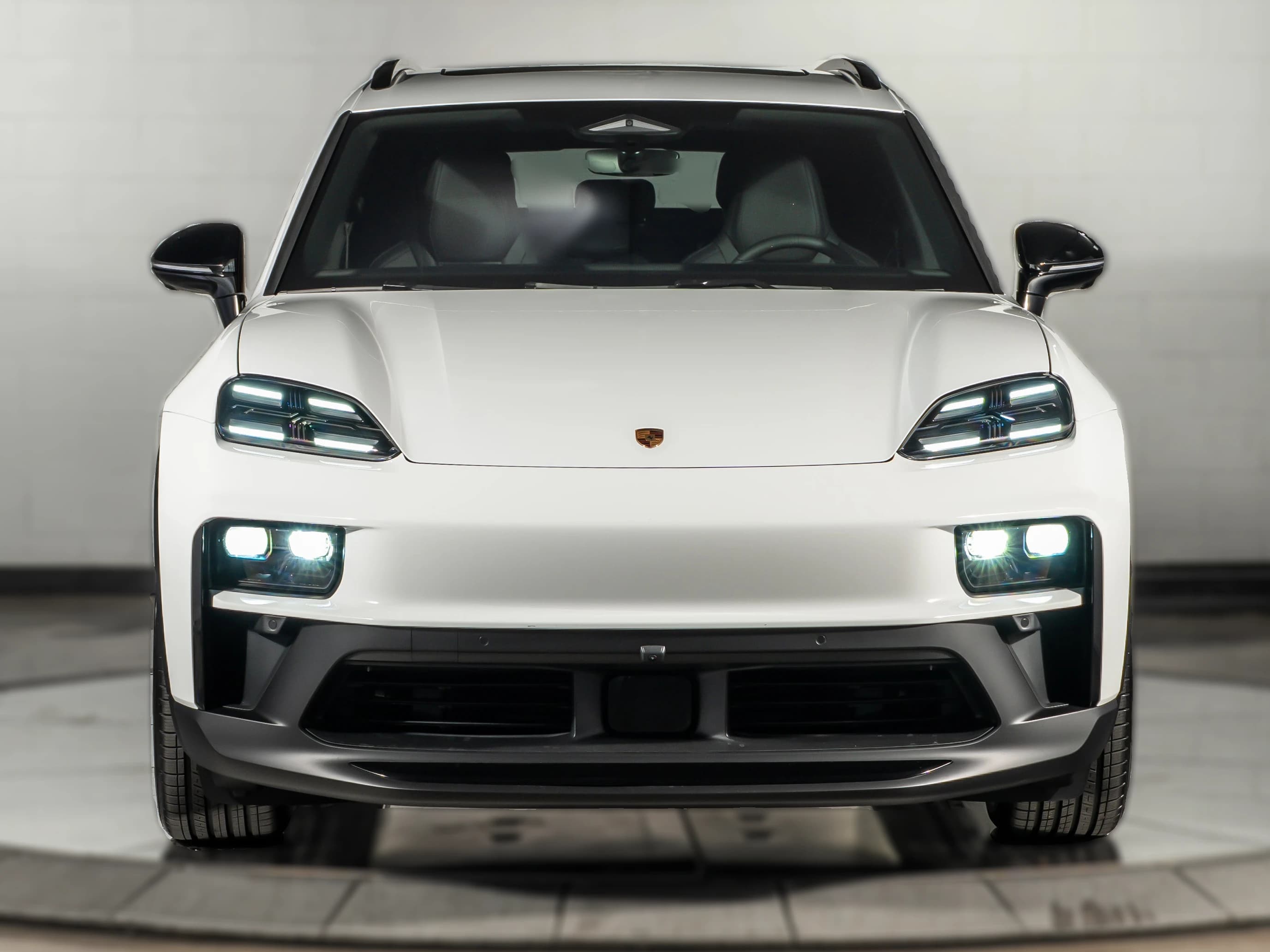 Porsche Macan Electric GTS AWD 2026 — side view