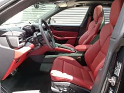 Porsche Macan Electric GTS AWD 2026 — side view