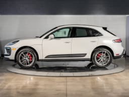 Porsche Macan S AWD 2026 — side view