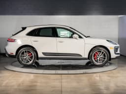 Porsche Macan S AWD 2026 — side view
